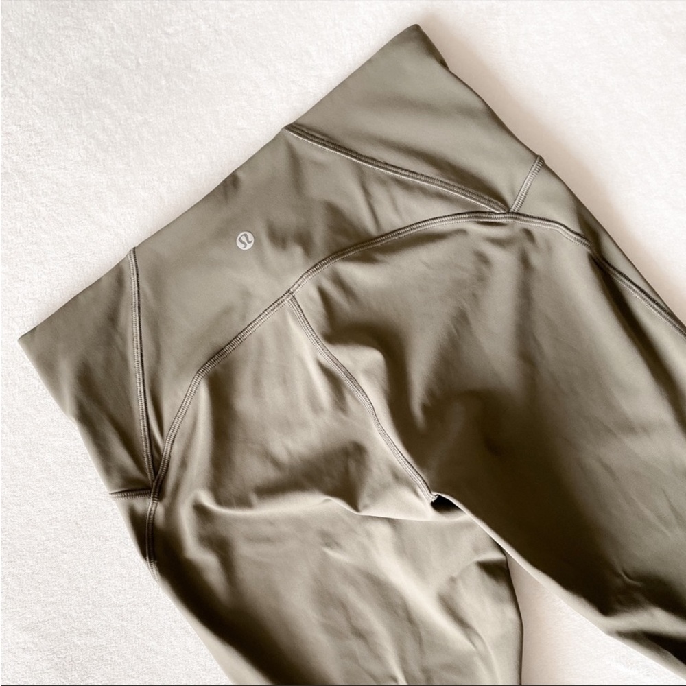 Train times pant 25 inch size 6